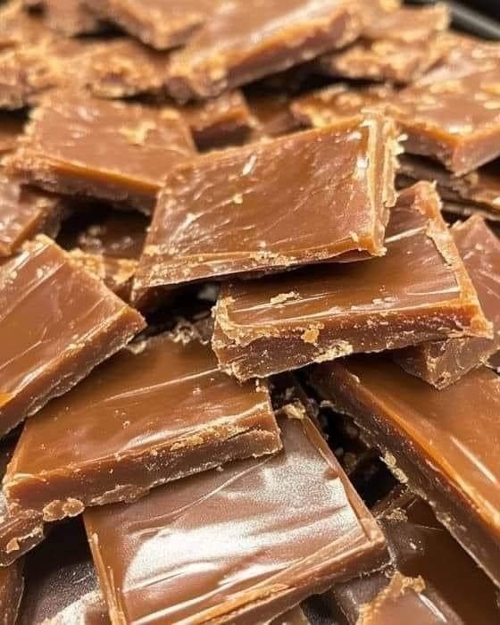 Homemade Chocolate Fudge Squares. 467466837_1090669009125680_4881107824638837147_n