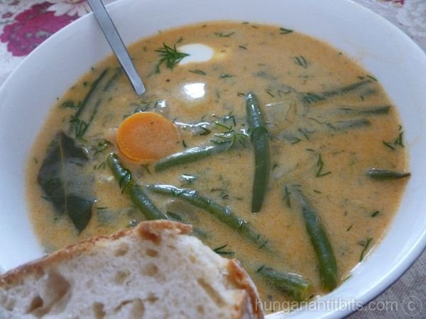 Hungarian Green Bean Soup (Zöldbabfőzelék) 🇭🇺 450d99c880dafac7303260f0e24d5dd5 (1)