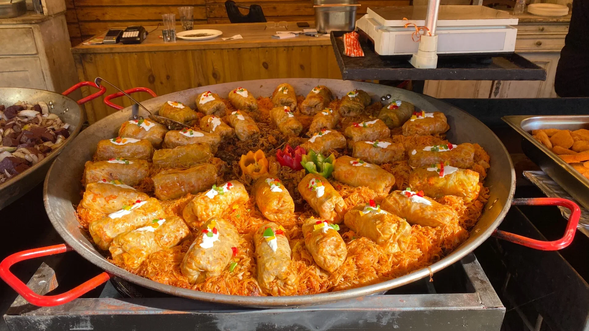 toltott-kaposzta-stuffed-cabbage-hungarian-food